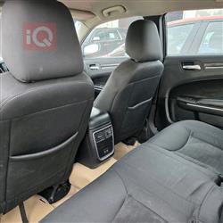 کرایسلەر 300